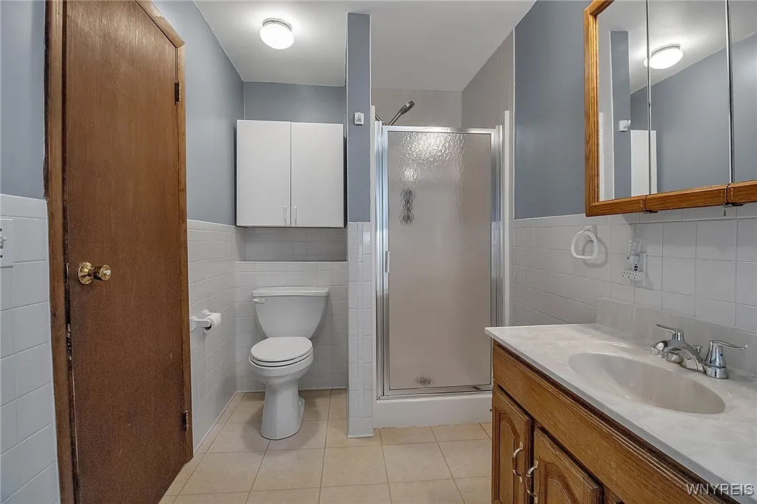 2151 Sandridge Road, Alden, New York 14004, Alden, New York 14004, 6 Bedrooms Bedrooms, ,3 BathroomsBathrooms,Residential,For Sale,2151 Sandridge Road, Alden, New York 14004,0,B1640505
