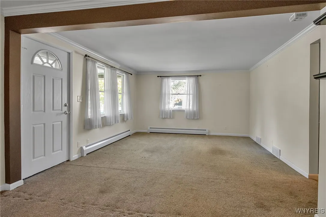 2151 Sandridge Road, Alden, New York 14004, Alden, New York 14004, 6 Bedrooms Bedrooms, ,3 BathroomsBathrooms,Residential,For Sale,2151 Sandridge Road, Alden, New York 14004,0,B1640505