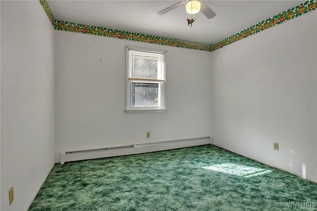 2151 Sandridge Road, Alden, New York 14004, Alden, New York 14004, 6 Bedrooms Bedrooms, ,3 BathroomsBathrooms,Residential,For Sale,2151 Sandridge Road, Alden, New York 14004,0,B1640505