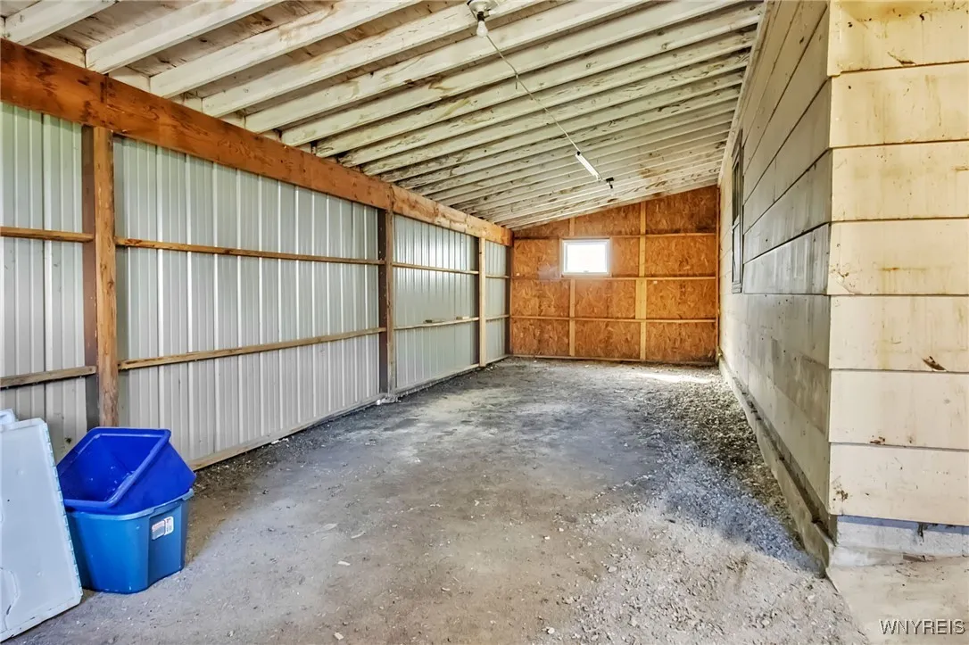 2151 Sandridge Road, Alden, New York 14004, Alden, New York 14004, 6 Bedrooms Bedrooms, ,3 BathroomsBathrooms,Residential,For Sale,2151 Sandridge Road, Alden, New York 14004,0,B1640505