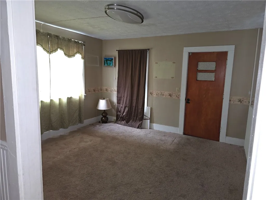 17 Lake Street, Mt Morris, New York 14510, Mt Morris, New York 14510, 3 Bedrooms Bedrooms, 5 Rooms Rooms,1 BathroomBathrooms,Residential,For Sale,17 Lake Street, Mt Morris, New York 14510,0,R1643663