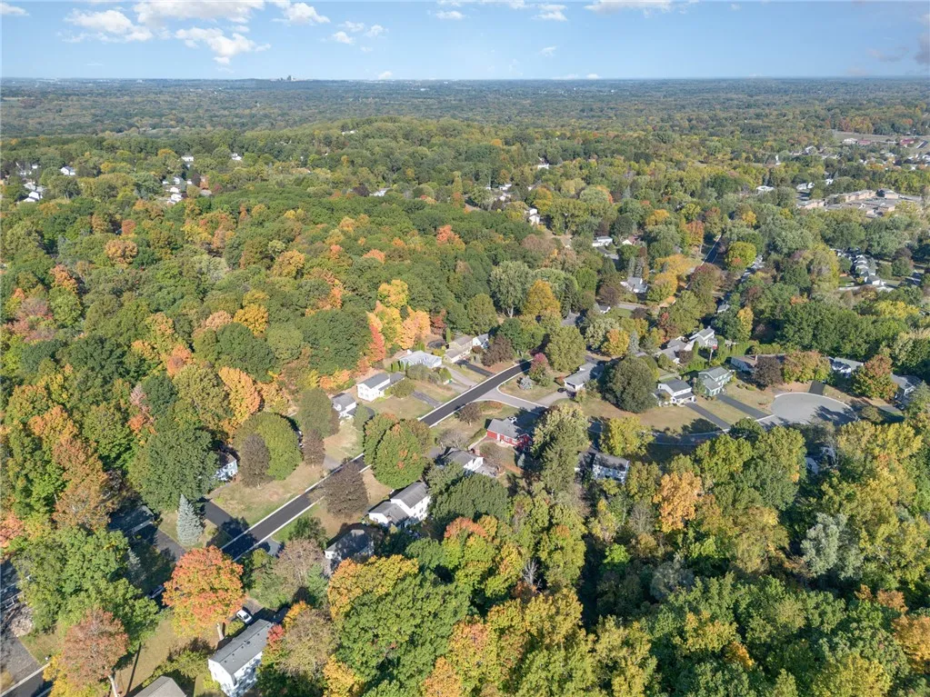 DESIRABLE NEIGHBORHOOD