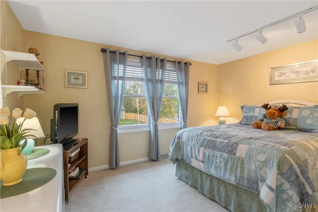 6185 Stone Arabia Road, Cicero, New York 13039, Cicero, New York 13039, 4 Bedrooms Bedrooms, 10 Rooms Rooms,2 BathroomsBathrooms,Residential,For Sale,6185 Stone Arabia Road, Cicero, New York 13039,0,S1643492