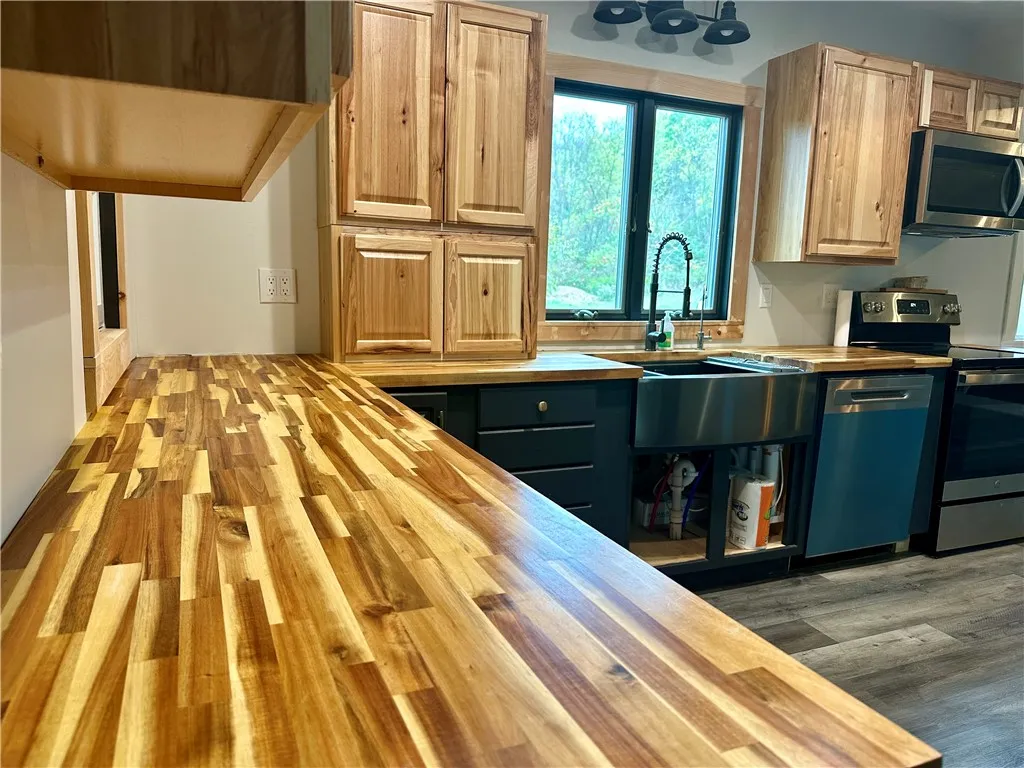 9915 State Route 53, Wheeler, New York 14873, Wheeler, New York 14873, 4 Bedrooms Bedrooms, 9 Rooms Rooms,2 BathroomsBathrooms,Residential,For Sale,9915 State Route 53, Wheeler, New York 14873,0,R1643607