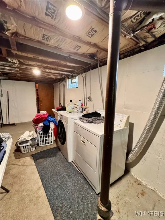 3396 Bethford Drive, Hamburg, New York 14219, Hamburg, New York 14219, 3 Bedrooms Bedrooms, 7 Rooms Rooms,1 BathroomBathrooms,Residential,For Sale,3396 Bethford Drive, Hamburg, New York 14219,0,B1643554