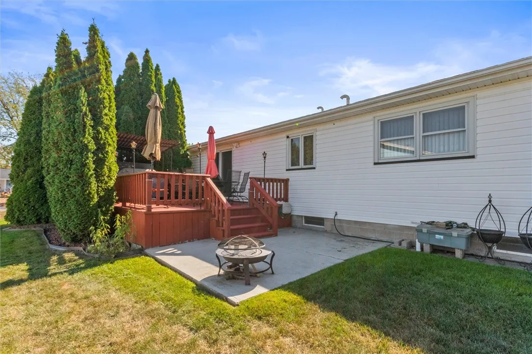 3 Markie Drive East, Gates, New York 14606, Gates, New York 14606, 3 Bedrooms Bedrooms, 6 Rooms Rooms,1 BathroomBathrooms,Residential,Closed,3 Markie Drive East, Gates, New York 14606,0,R1643665