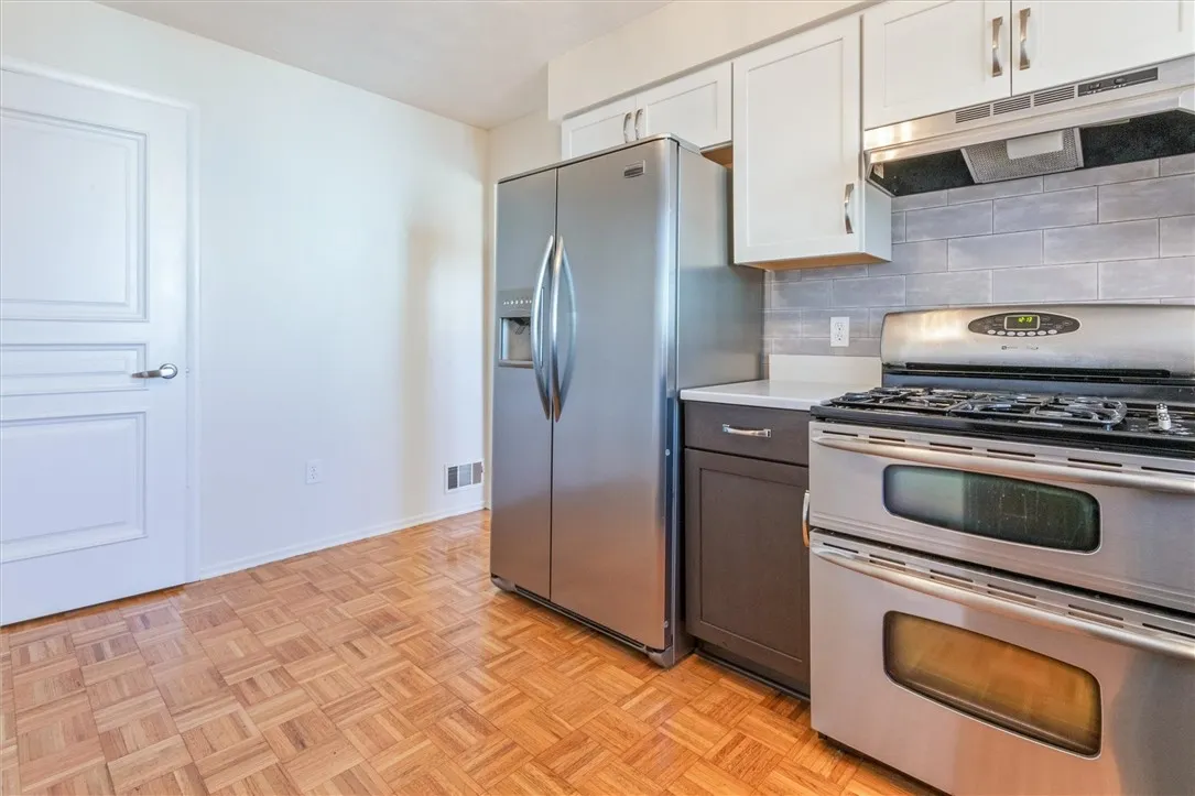 3 Markie Drive East, Gates, New York 14606, Gates, New York 14606, 3 Bedrooms Bedrooms, 6 Rooms Rooms,1 BathroomBathrooms,Residential,Closed,3 Markie Drive East, Gates, New York 14606,0,R1643665