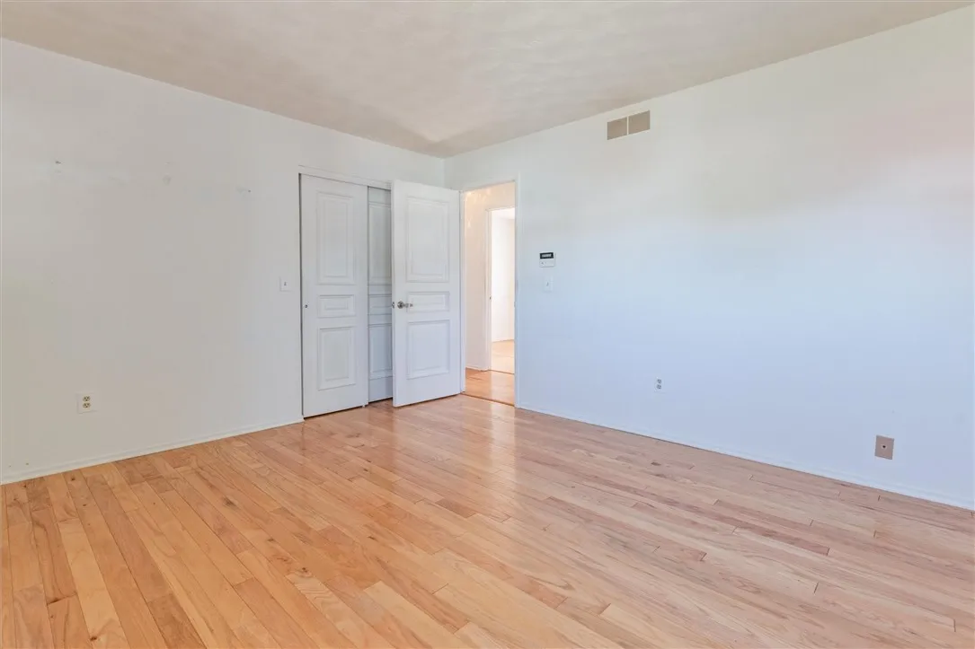 3 Markie Drive East, Gates, New York 14606, Gates, New York 14606, 3 Bedrooms Bedrooms, 6 Rooms Rooms,1 BathroomBathrooms,Residential,Closed,3 Markie Drive East, Gates, New York 14606,0,R1643665