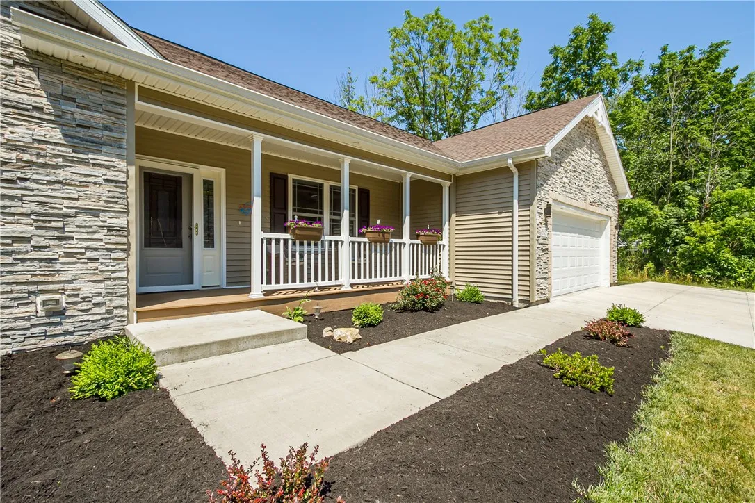 WELCOMING COVERED FRONT WALKWAY