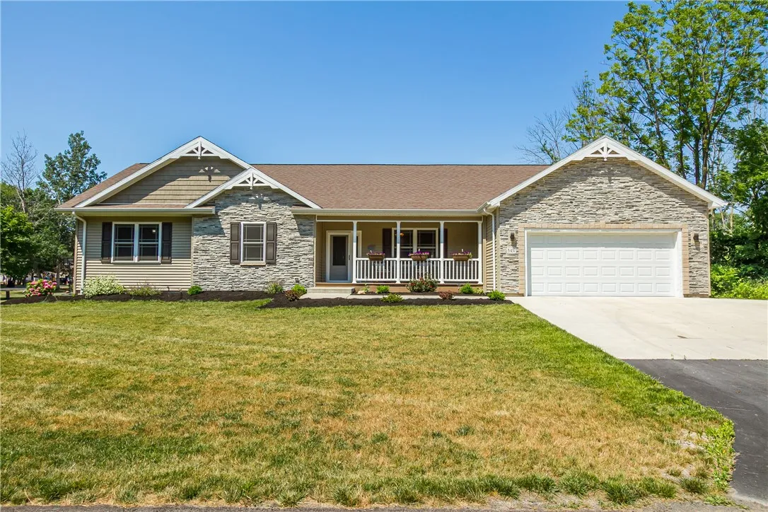 8437 Roosevelt Drive, Royalton, New York 14067, Royalton, New York 14067, 3 Bedrooms Bedrooms, 7 Rooms Rooms,2 BathroomsBathrooms,Residential,For Sale,8437 Roosevelt Drive, Royalton, New York 14067,0,R1643672