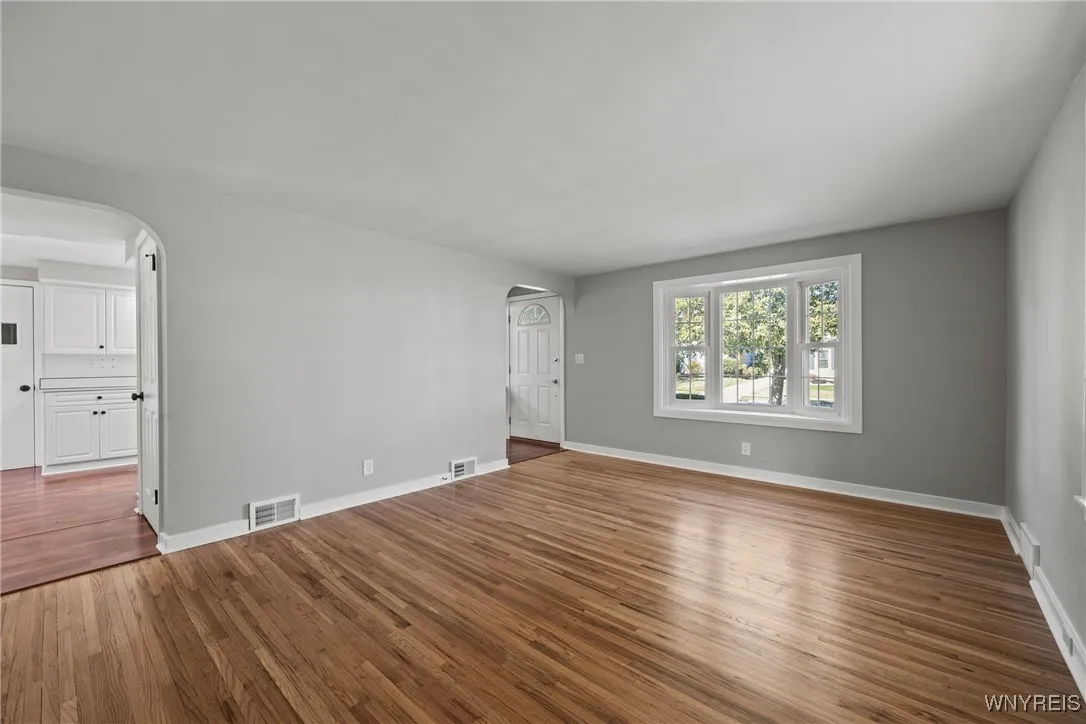 293 Zimmerman Boulevard, Tonawanda, New York 14223, Tonawanda, New York 14223, 4 Bedrooms Bedrooms, 9 Rooms Rooms,2 BathroomsBathrooms,Residential,Closed,293 Zimmerman Boulevard, Tonawanda, New York 14223,0,B1642862