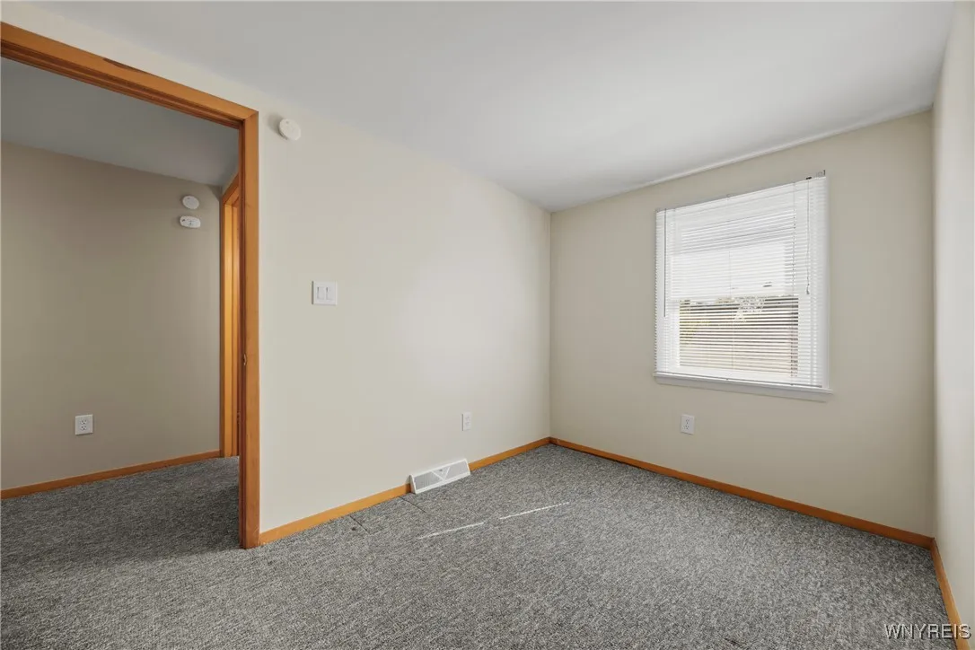 293 Zimmerman Boulevard, Tonawanda, New York 14223, Tonawanda, New York 14223, 4 Bedrooms Bedrooms, 9 Rooms Rooms,2 BathroomsBathrooms,Residential,Closed,293 Zimmerman Boulevard, Tonawanda, New York 14223,0,B1642862