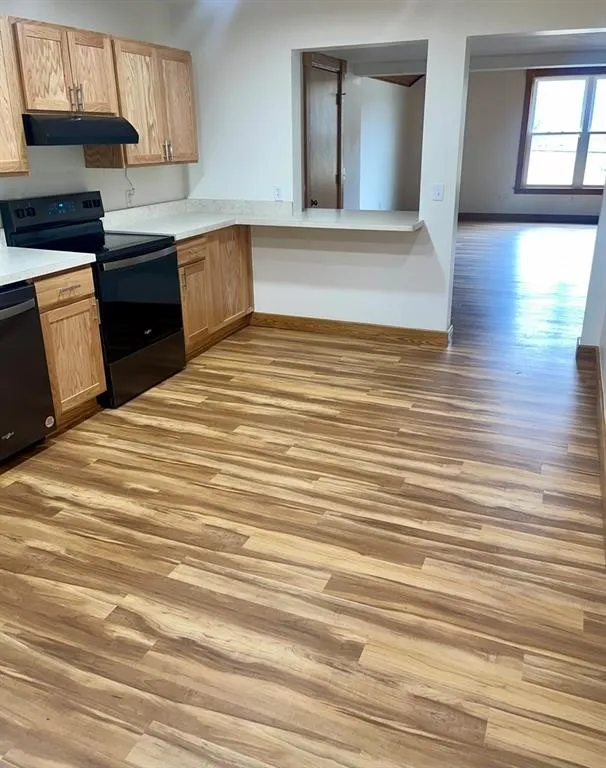 2058 B College, Elmira, New York 14903, Elmira, New York 14903, 2 Bedrooms Bedrooms, 5 Rooms Rooms,1 BathroomBathrooms,Residential Lease,For Rent,2058 B College, Elmira, New York 14903,0,R1641741