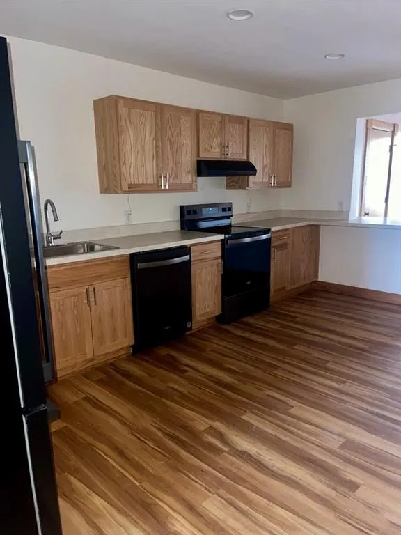 2058 B College, Elmira, New York 14903, Elmira, New York 14903, 2 Bedrooms Bedrooms, 5 Rooms Rooms,1 BathroomBathrooms,Residential Lease,For Rent,2058 B College, Elmira, New York 14903,0,R1641741