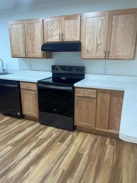 2058 B College, Elmira, New York 14903, Elmira, New York 14903, 2 Bedrooms Bedrooms, 5 Rooms Rooms,1 BathroomBathrooms,Residential Lease,For Rent,2058 B College, Elmira, New York 14903,0,R1641741