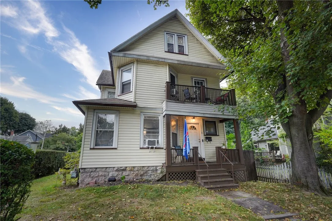 71 Gregory Street, Rochester, New York 14620, Rochester, New York 14620, 6 Bedrooms Bedrooms, ,4 BathroomsBathrooms,Residential,Closed,71 Gregory Street, Rochester, New York 14620,0,R1640845