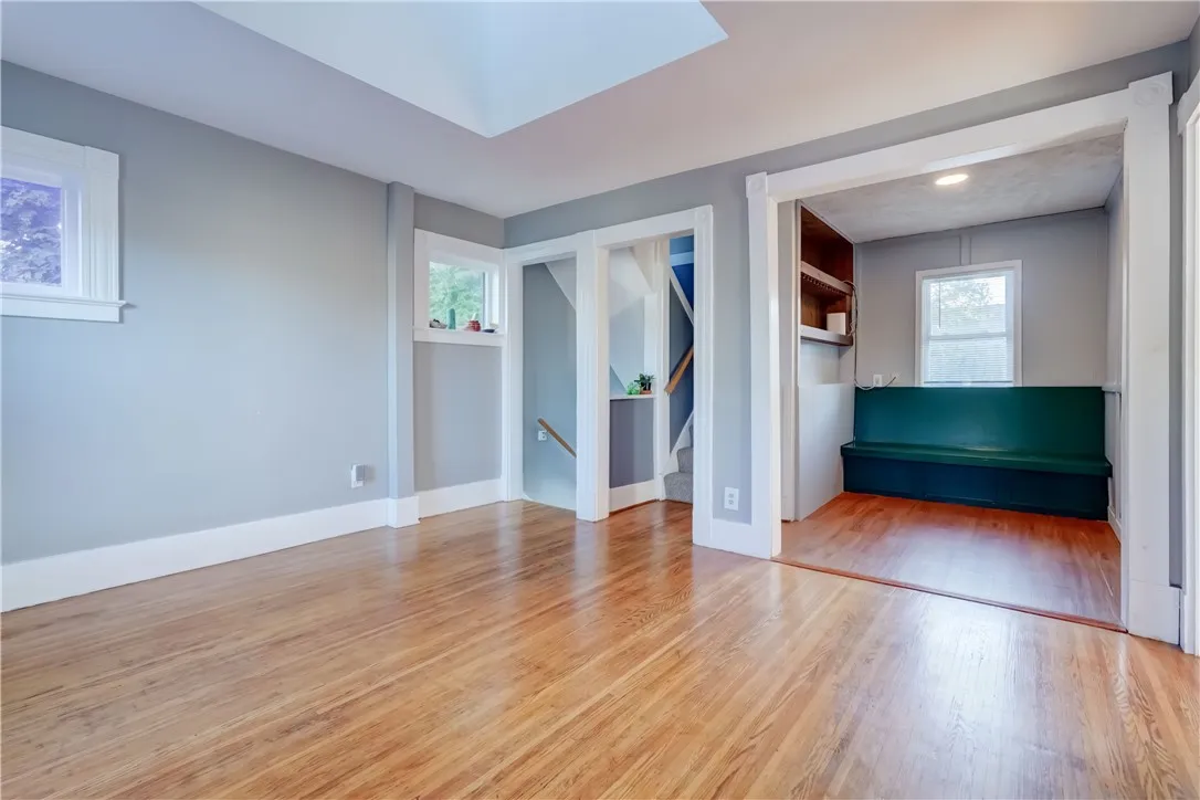 71 Gregory Street, Rochester, New York 14620, Rochester, New York 14620, 6 Bedrooms Bedrooms, ,4 BathroomsBathrooms,Residential,Closed,71 Gregory Street, Rochester, New York 14620,0,R1640845