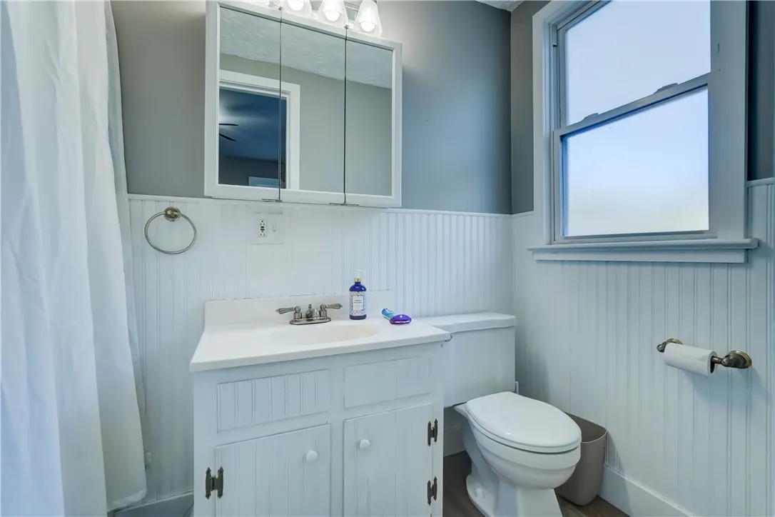 71 Gregory Street, Rochester, New York 14620, Rochester, New York 14620, 6 Bedrooms Bedrooms, ,4 BathroomsBathrooms,Residential,Closed,71 Gregory Street, Rochester, New York 14620,0,R1640845