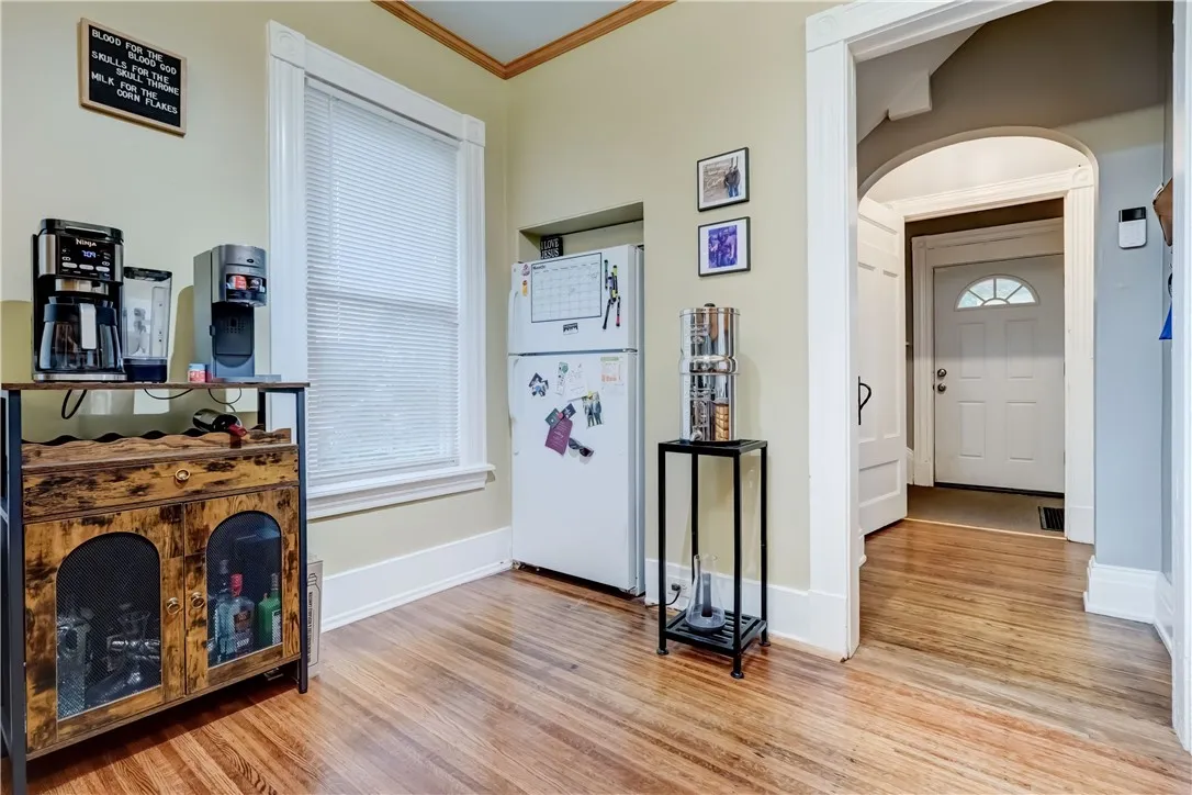 71 Gregory Street, Rochester, New York 14620, Rochester, New York 14620, 6 Bedrooms Bedrooms, ,4 BathroomsBathrooms,Residential,Closed,71 Gregory Street, Rochester, New York 14620,0,R1640845