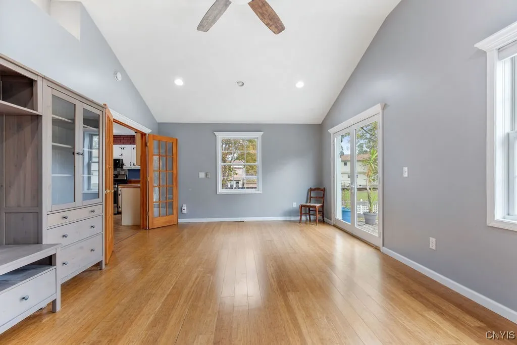103 Roxbury Road, Sullivan, New York 13082, Sullivan, New York 13082, 3 Bedrooms Bedrooms, 6 Rooms Rooms,2 BathroomsBathrooms,Residential,For Sale,103 Roxbury Road, Sullivan, New York 13082,0,S1643385