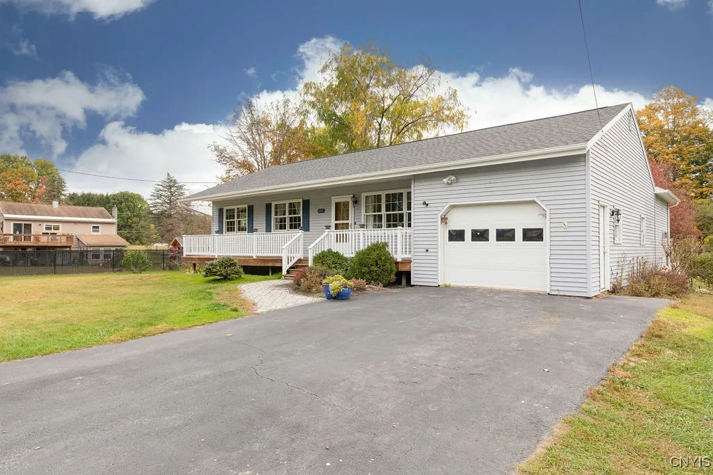 103 Roxbury Road, Sullivan, New York 13082, Sullivan, New York 13082, 3 Bedrooms Bedrooms, 6 Rooms Rooms,2 BathroomsBathrooms,Residential,For Sale,103 Roxbury Road, Sullivan, New York 13082,0,S1643385