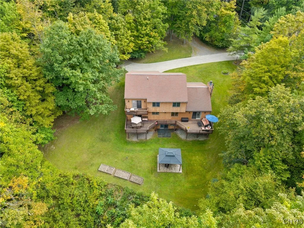 3421 Griffin Road, Onondaga, New York 13215, Onondaga, New York 13215, 4 Bedrooms Bedrooms, 14 Rooms Rooms,3 BathroomsBathrooms,Residential,For Sale,3421 Griffin Road, Onondaga, New York 13215,0,S1643595