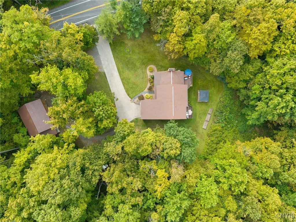 3421 Griffin Road, Onondaga, New York 13215, Onondaga, New York 13215, 4 Bedrooms Bedrooms, 14 Rooms Rooms,3 BathroomsBathrooms,Residential,For Sale,3421 Griffin Road, Onondaga, New York 13215,0,S1643595