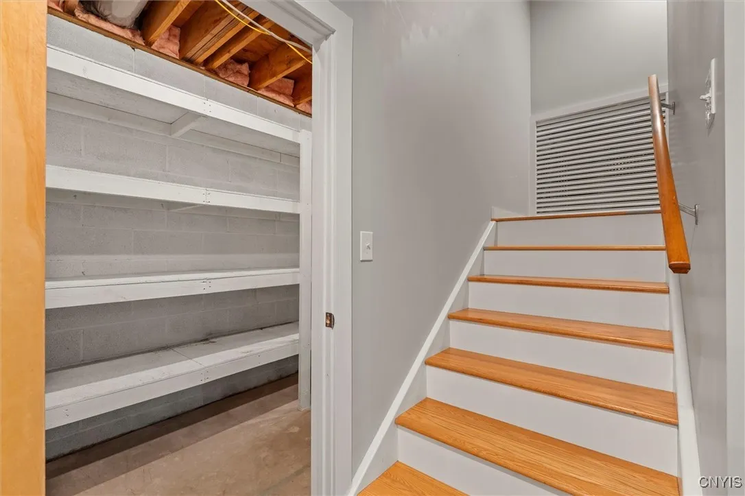 3421 Griffin Road, Onondaga, New York 13215, Onondaga, New York 13215, 4 Bedrooms Bedrooms, 14 Rooms Rooms,3 BathroomsBathrooms,Residential,For Sale,3421 Griffin Road, Onondaga, New York 13215,0,S1643595