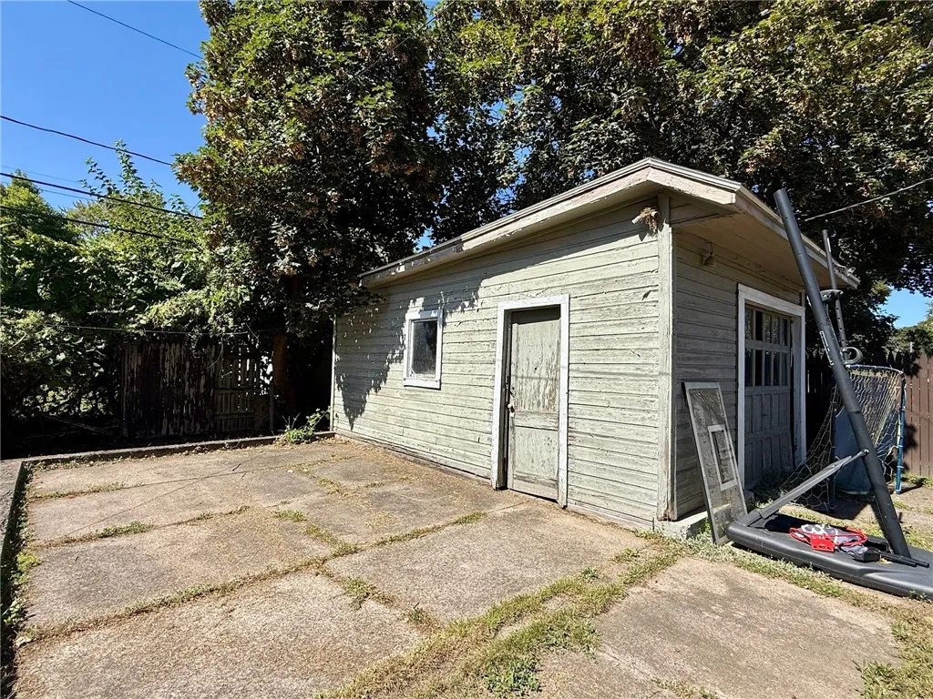 73 Alcott Road, Greece, New York 14626, Greece, New York 14626, 3 Bedrooms Bedrooms, 6 Rooms Rooms,1 BathroomBathrooms,Residential,For Sale,73 Alcott Road, Greece, New York 14626,0,R1642443