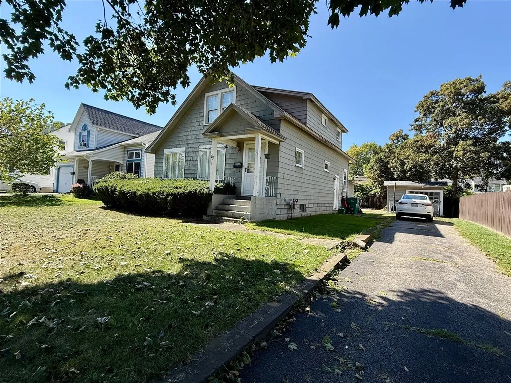 73 Alcott Road, Greece, New York 14626, Greece, New York 14626, 3 Bedrooms Bedrooms, 6 Rooms Rooms,1 BathroomBathrooms,Residential,For Sale,73 Alcott Road, Greece, New York 14626,0,R1642443