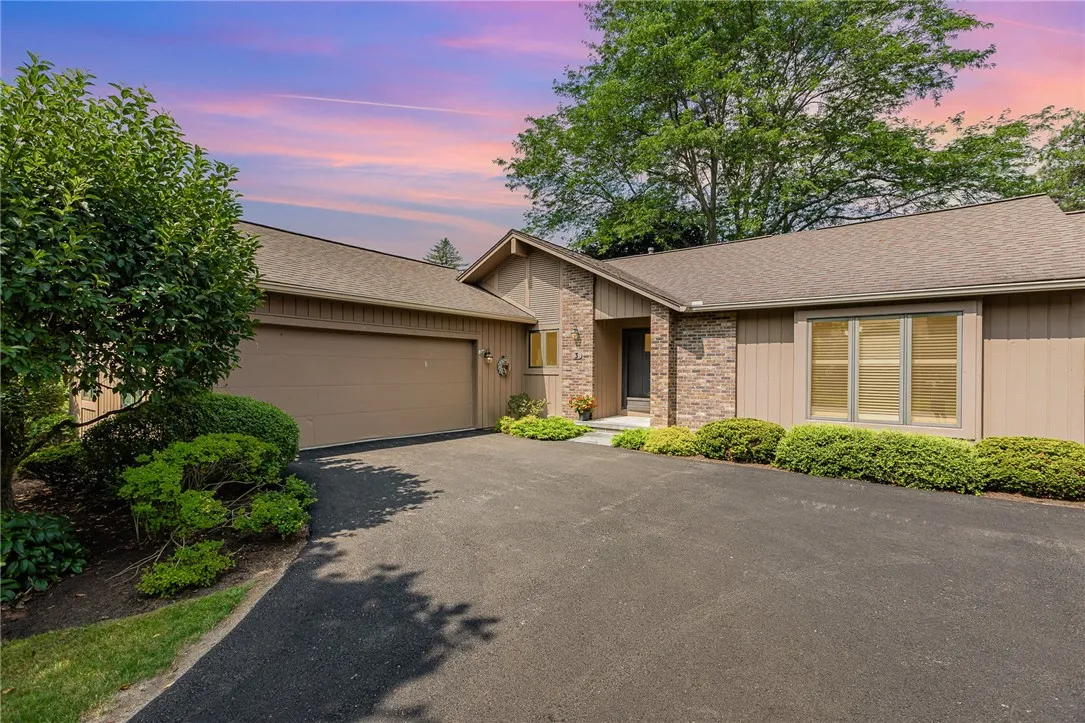 3 Shadow Pines Drive, Penfield, New York 14526, Penfield, New York 14526, 2 Bedrooms Bedrooms, 6 Rooms Rooms,2 BathroomsBathrooms,Residential,Closed,3 Shadow Pines Drive, Penfield, New York 14526,0,R1638922