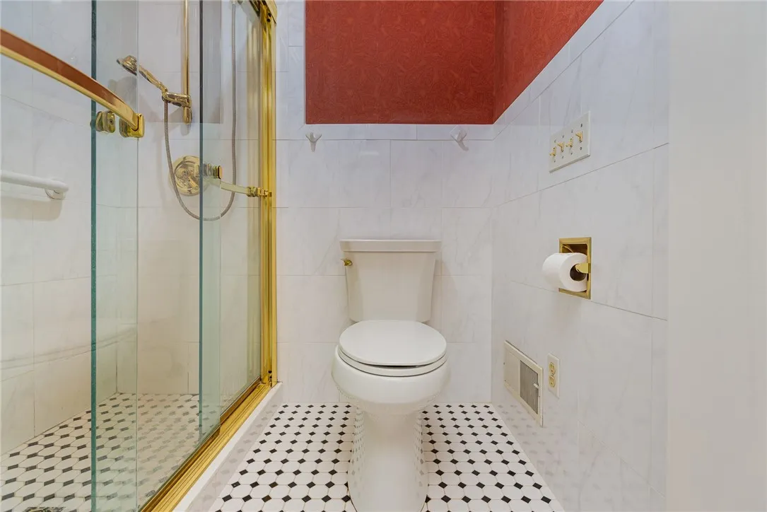 3 Shadow Pines Drive, Penfield, New York 14526, Penfield, New York 14526, 2 Bedrooms Bedrooms, 6 Rooms Rooms,2 BathroomsBathrooms,Residential,Closed,3 Shadow Pines Drive, Penfield, New York 14526,0,R1638922