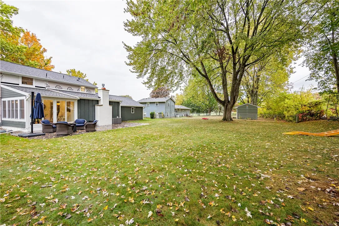 90 Hefner Dr, Webster, New York 14580, Webster, New York 14580, 3 Bedrooms Bedrooms, 8 Rooms Rooms,1 BathroomBathrooms,Residential,For Sale,90 Hefner Dr, Webster, New York 14580,0,R1643606