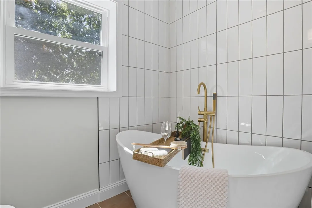 2475 Highland Avenue, Brighton, New York 14610, Brighton, New York 14610, 3 Bedrooms Bedrooms, 7 Rooms Rooms,3 BathroomsBathrooms,Residential,For Sale,2475 Highland Avenue, Brighton, New York 14610,0,R1643701