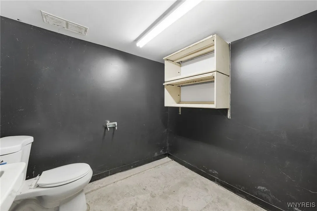 1133 Tonawanda Street, Buffalo, New York 14207, Buffalo, New York 14207, ,Commercial Sale,For Sale,1133 Tonawanda Street, Buffalo, New York 14207,0,B1641630