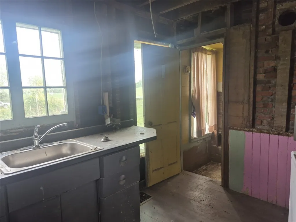 7354 Maple Avenue, Bergen, New York 14416, Bergen, New York 14416, 5 Bedrooms Bedrooms, 8 Rooms Rooms,1 BathroomBathrooms,Residential,For Sale,7354 Maple Avenue, Bergen, New York 14416,0,R1642958