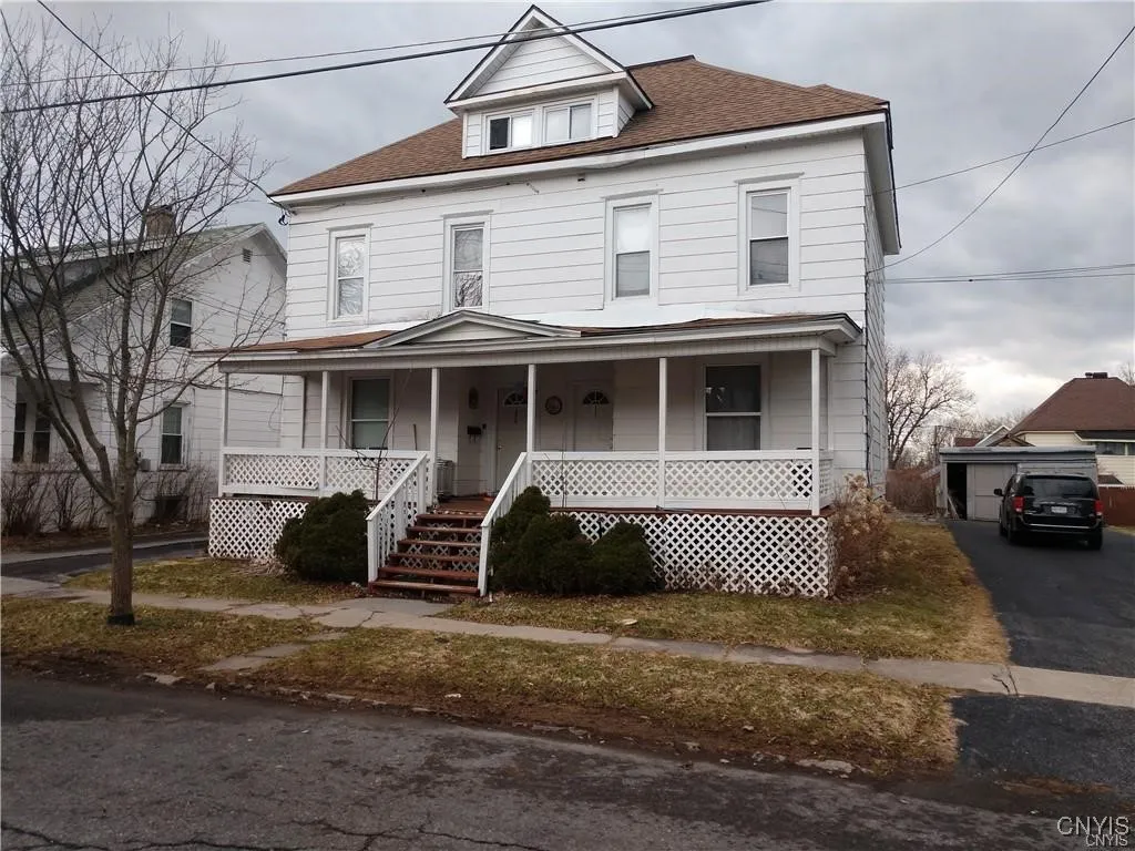 329 Mcclelland Street, Watertown City, New York 13, Watertown City, New York 13601, 3 Bedrooms Bedrooms, 7 Rooms Rooms,1 BathroomBathrooms,Residential Lease,Closed,329 Mcclelland Street, Watertown City, New York 13,0,S1643716