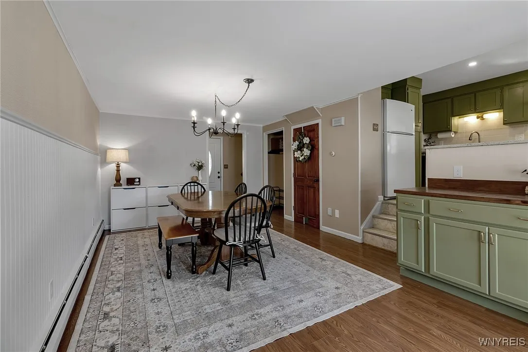 72 Regency Drive, Grand Island, New York 14072, Grand Island, New York 14072, 3 Bedrooms Bedrooms, 7 Rooms Rooms,1 BathroomBathrooms,Residential,For Sale,72 Regency Drive, Grand Island, New York 14072,0,B1643524