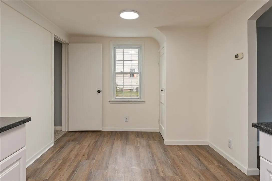 36 Fenton Road, Chili, New York 14624, Chili, New York 14624, 3 Bedrooms Bedrooms, 9 Rooms Rooms,1 BathroomBathrooms,Residential,For Sale,36 Fenton Road, Chili, New York 14624,0,R1643714