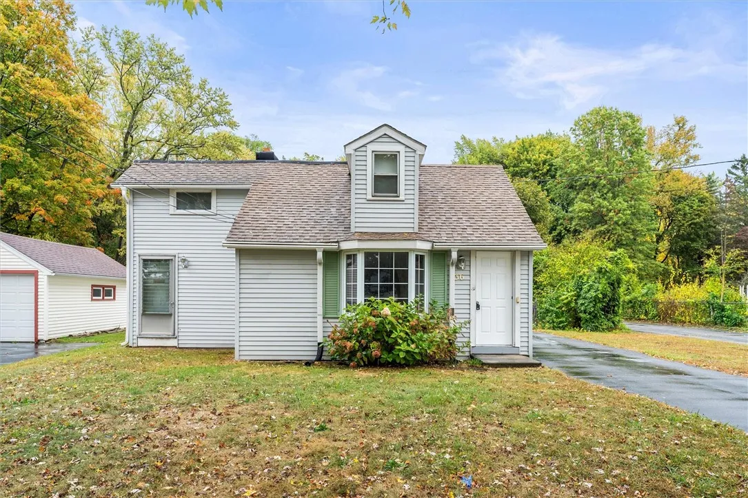 36 Fenton Road, Chili, New York 14624, Chili, New York 14624, 3 Bedrooms Bedrooms, 9 Rooms Rooms,1 BathroomBathrooms,Residential,For Sale,36 Fenton Road, Chili, New York 14624,0,R1643714