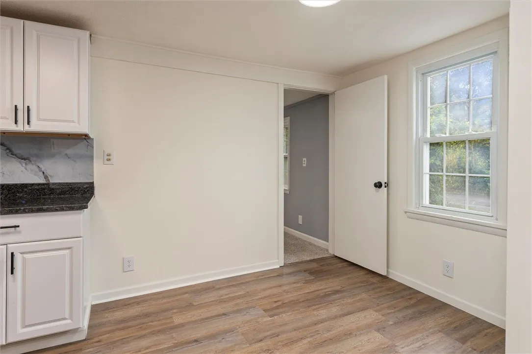 36 Fenton Road, Chili, New York 14624, Chili, New York 14624, 3 Bedrooms Bedrooms, 9 Rooms Rooms,1 BathroomBathrooms,Residential,For Sale,36 Fenton Road, Chili, New York 14624,0,R1643714