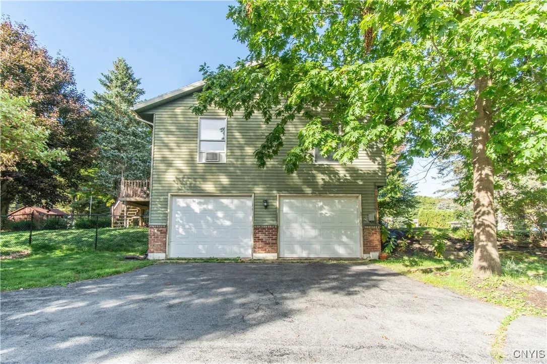 22384 Riverbend Drive East, Le Ray, New York 13601, Le Ray, New York 13601, 3 Bedrooms Bedrooms, 7 Rooms Rooms,2 BathroomsBathrooms,Residential,For Sale,22384 Riverbend Drive East, Le Ray, New York 13601,0,S1640201
