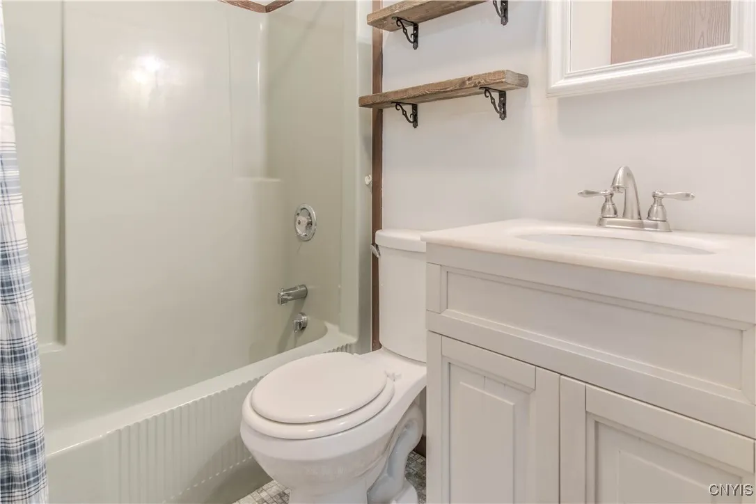 22384 Riverbend Drive East, Le Ray, New York 13601, Le Ray, New York 13601, 3 Bedrooms Bedrooms, 7 Rooms Rooms,2 BathroomsBathrooms,Residential,For Sale,22384 Riverbend Drive East, Le Ray, New York 13601,0,S1640201