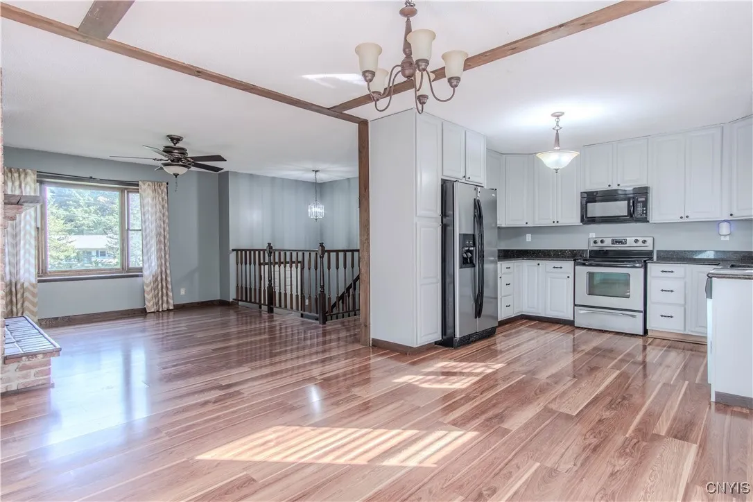 22384 Riverbend Drive East, Le Ray, New York 13601, Le Ray, New York 13601, 3 Bedrooms Bedrooms, 7 Rooms Rooms,2 BathroomsBathrooms,Residential,For Sale,22384 Riverbend Drive East, Le Ray, New York 13601,0,S1640201
