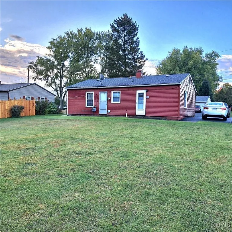 208 Maple Drive, Oneida, New York 13421, Oneida, New York 13421, 3 Bedrooms Bedrooms, 6 Rooms Rooms,1 BathroomBathrooms,Residential,For Sale,208 Maple Drive, Oneida, New York 13421,0,S1643047