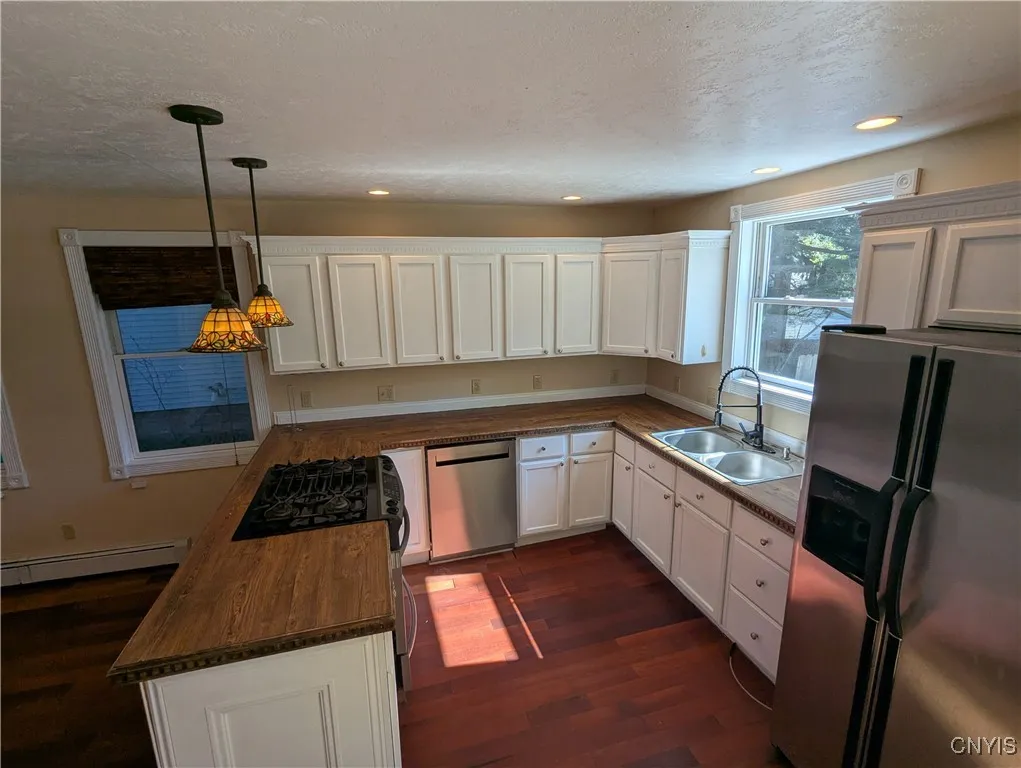 356 Brainard Street, Watertown City, New York 1360, Watertown City, New York 13601, 3 Bedrooms Bedrooms, 9 Rooms Rooms,2 BathroomsBathrooms,Residential,For Sale,356 Brainard Street, Watertown City, New York 1360,0,S1643664