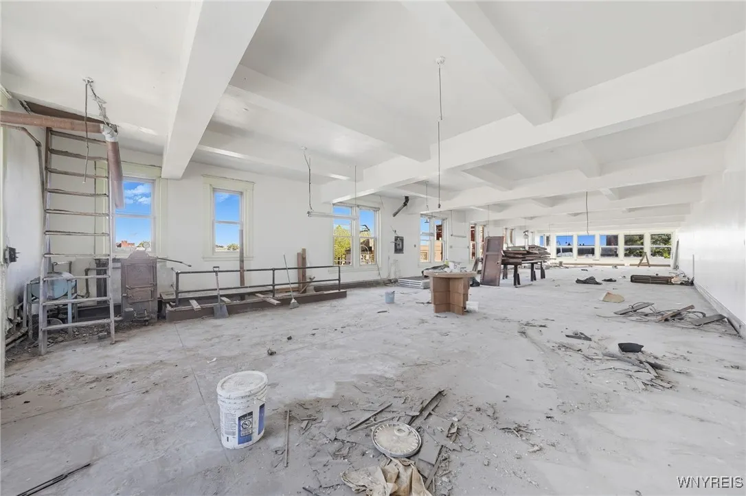 1058 Broadway Street, Buffalo, New York 14212, Buffalo, New York 14212, ,Commercial Sale,For Sale,1058 Broadway Street, Buffalo, New York 14212,0,B1642339