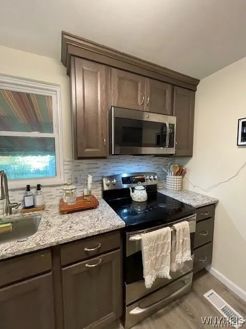 3 Apollo Drive, Amherst, New York 14228, Amherst, New York 14228, 2 Bedrooms Bedrooms, 5 Rooms Rooms,2 BathroomsBathrooms,Residential Lease,For Rent,3 Apollo Drive, Amherst, New York 14228,0,B1643730