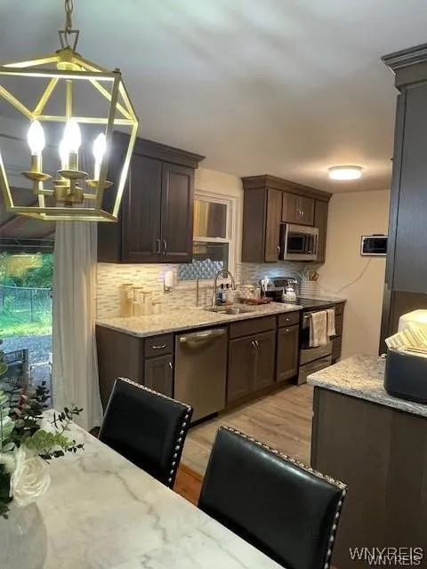3 Apollo Drive, Amherst, New York 14228, Amherst, New York 14228, 2 Bedrooms Bedrooms, 5 Rooms Rooms,2 BathroomsBathrooms,Residential Lease,For Rent,3 Apollo Drive, Amherst, New York 14228,0,B1643730