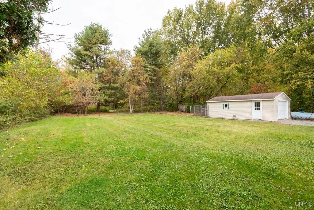 6313 Schepp Road, Manlius, New York 13082, Manlius, New York 13082, 3 Bedrooms Bedrooms, 5 Rooms Rooms,2 BathroomsBathrooms,Residential,For Sale,6313 Schepp Road, Manlius, New York 13082,0,S1643700